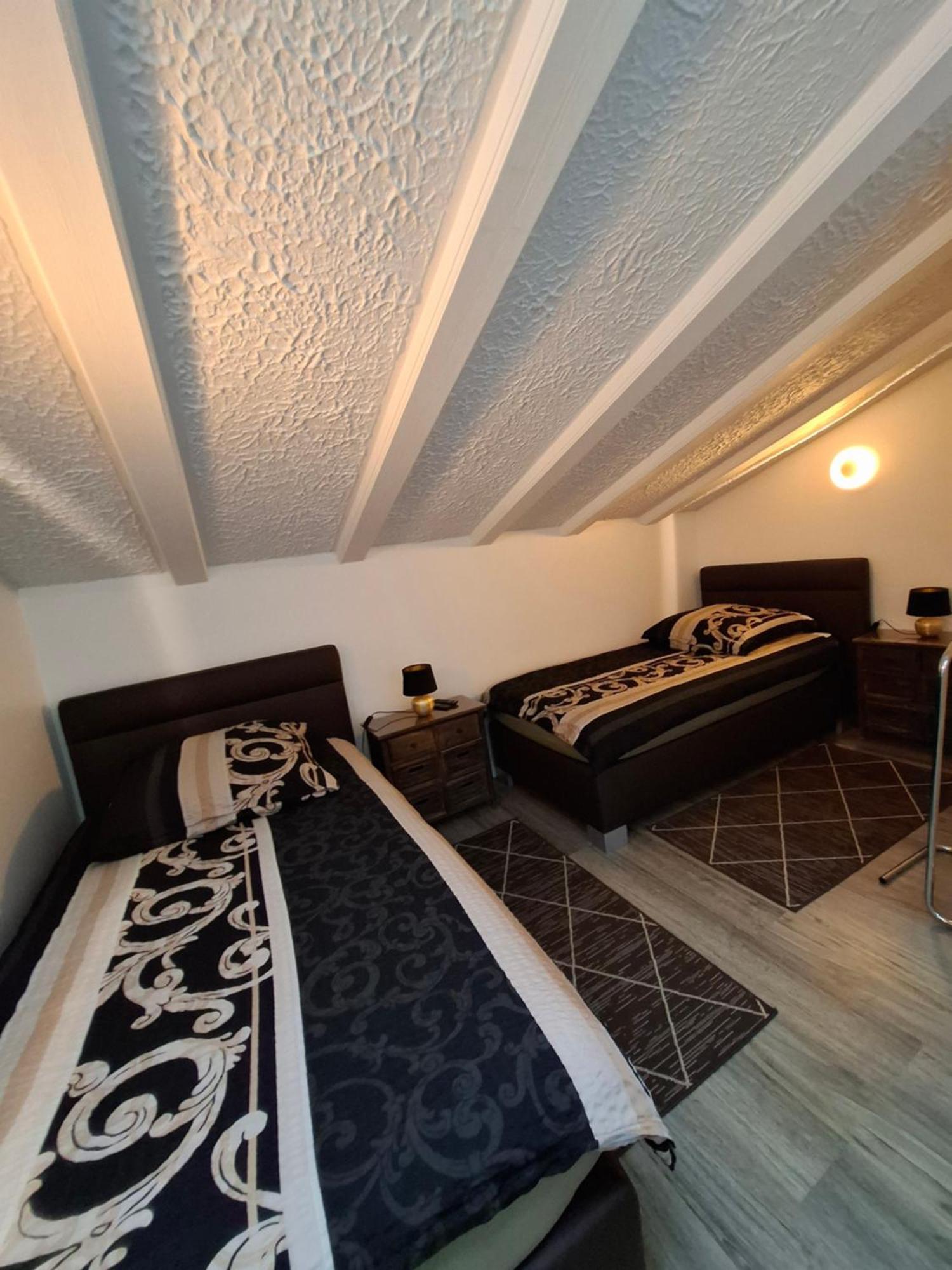 Die Hotelalternative Solingen Luaran gambar